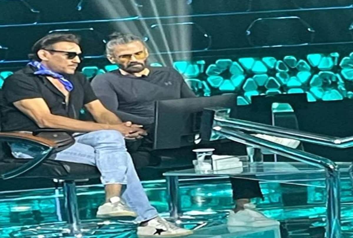 KBC 13: On the sets of the show Jackie and Sunil showed their fitness moves Amitabh Bachchan was stunned