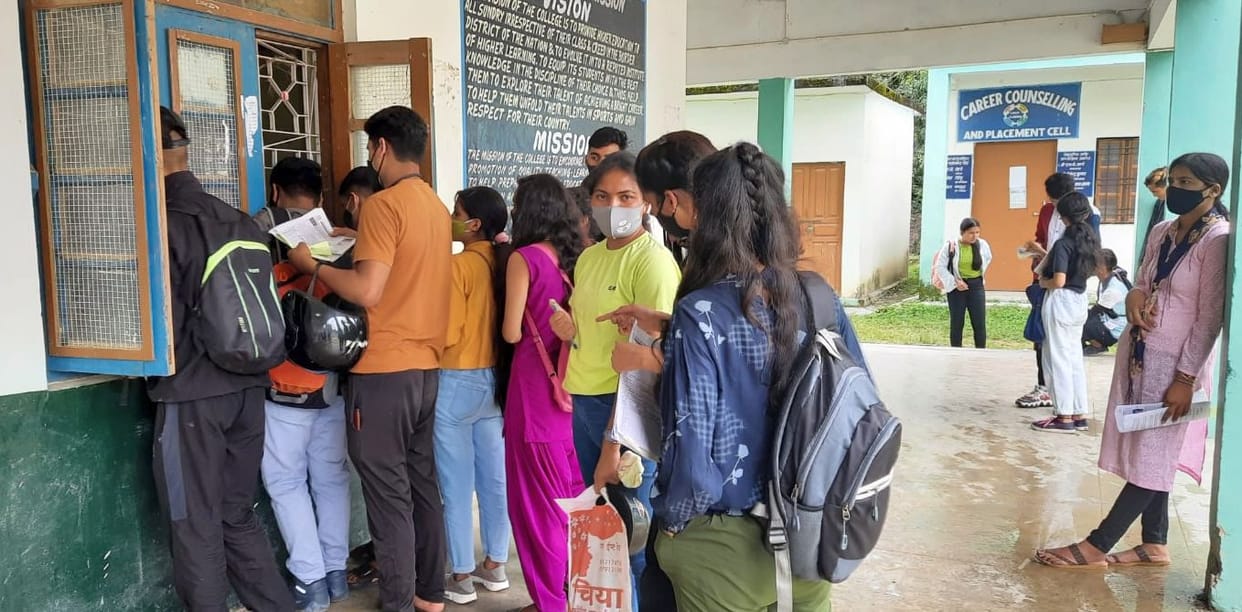 Only those with good marks will get admission in college