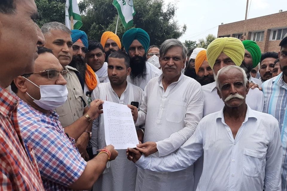 Farmers took out tractor rally regarding compensation for land acquisition