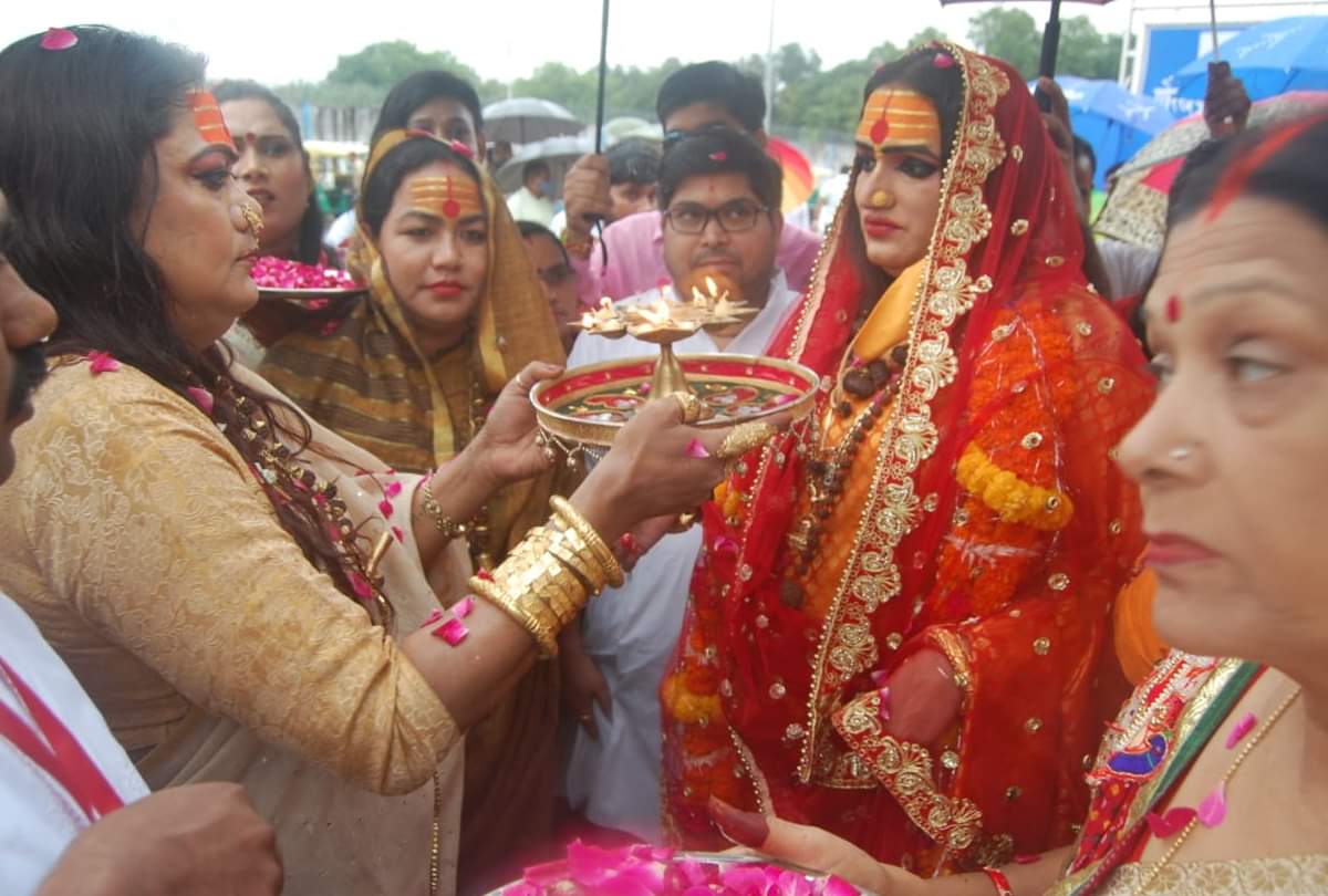 Mahamandaleshwar Laxmi Narayan Tripathi visit gorakhpur