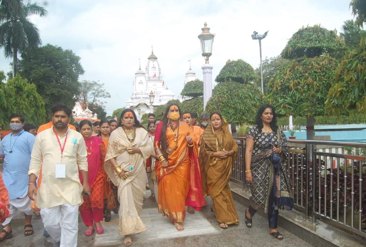 Mahamandaleshwar Laxmi Narayan Tripathi visit gorakhpur