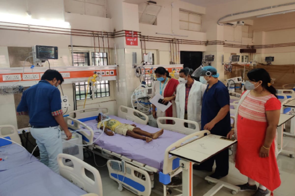 Meerut News: Mockdrill was done in CHC including Medical College and District Hospital before the third wave of Corona