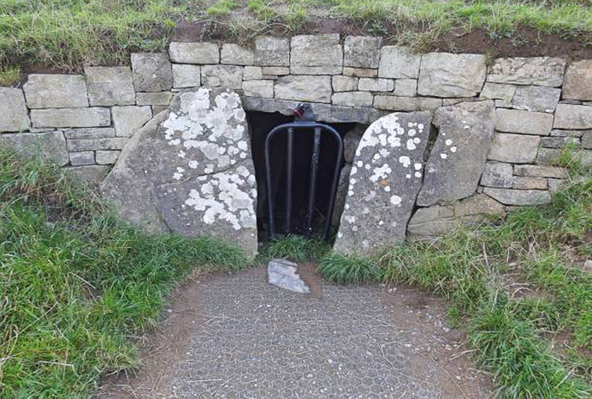Mysterious Story of old shivlinga of Ireland know its mystery