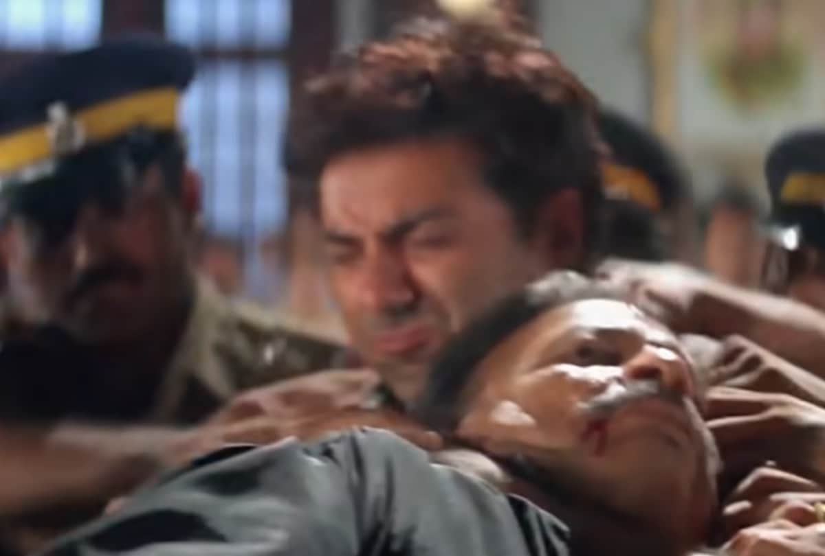 Bollywood Movies Court room firing Scene you can relate to rohini delhi court open fire