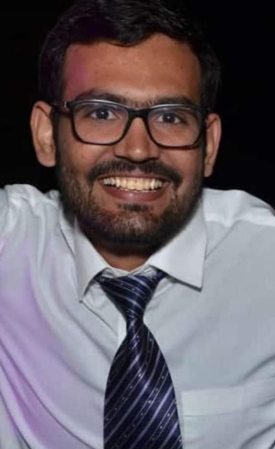 UPSC exam: 23-year-old Vivek became IAS in second attempt, Bhagvi's Ankit got 567th rank