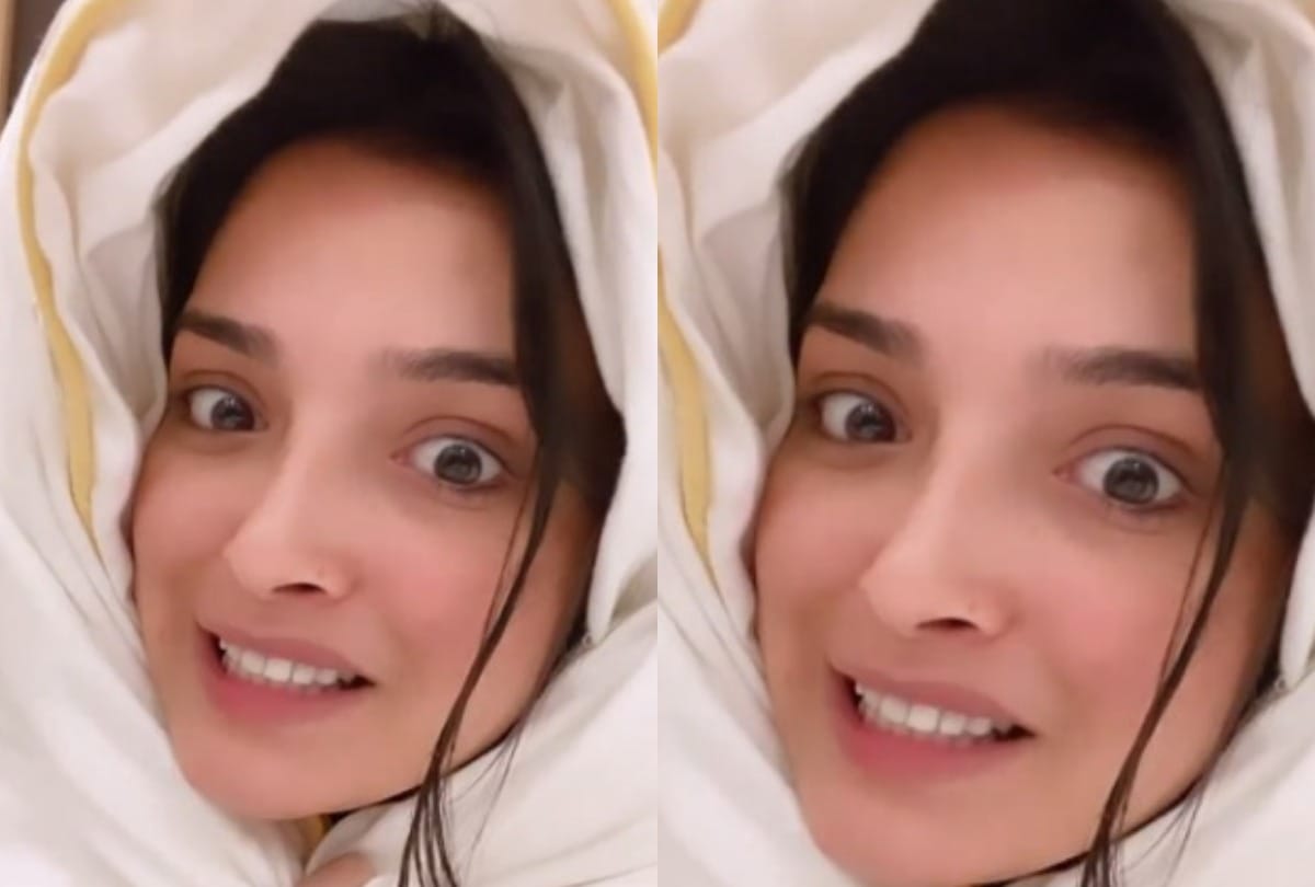 bhojpuri actress amrapali dubey shares funny video on social media she scared from lizard