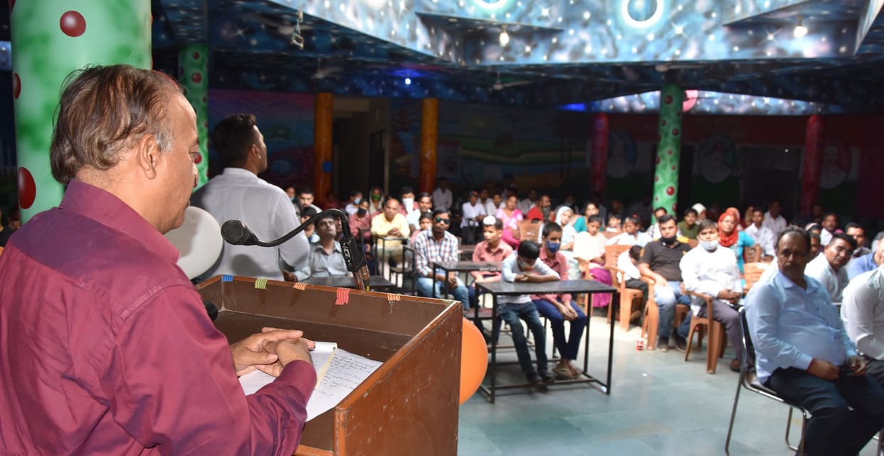 Ramps for disabled people not found in schools and banks, commissioner reprimanded