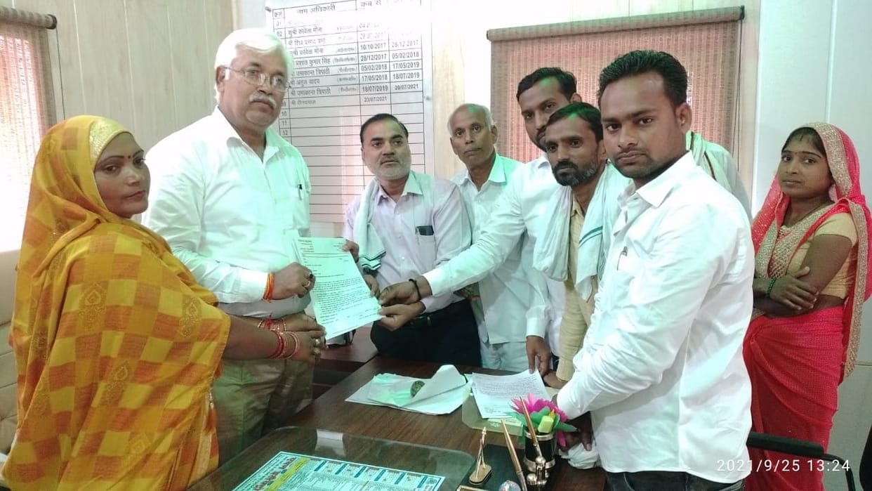 etawah news,The princes asked for the old records and furniture in the panchayat houses