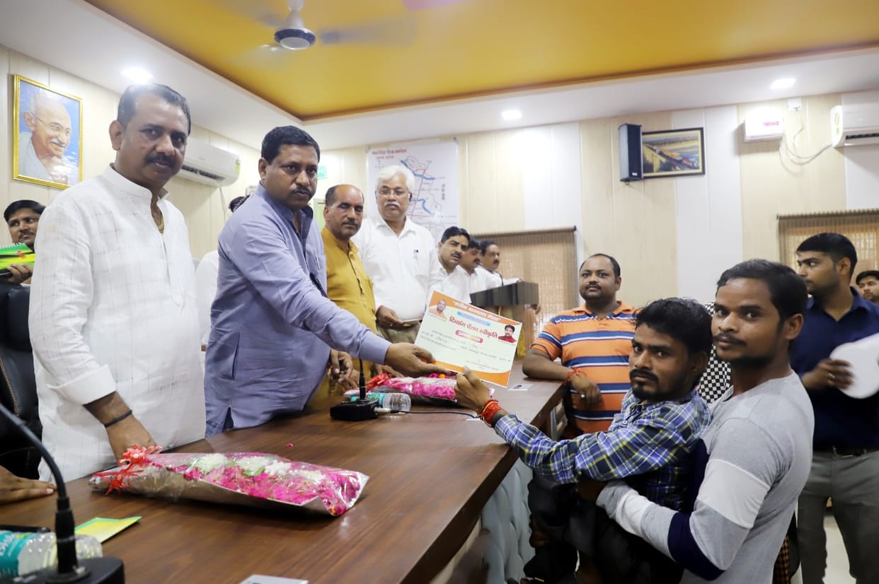 etawah news,Farmers, women and disabled got benefits of schemes