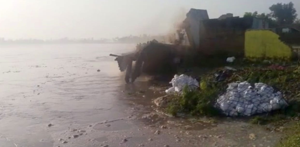 100 bigha land covered in river