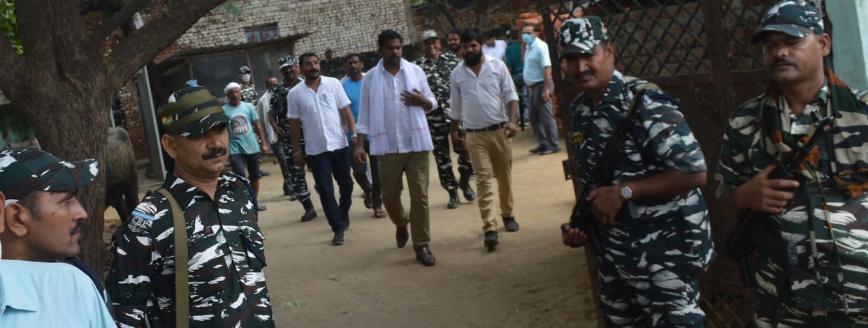Hathras: Bhim Army chief stayed at daughter's house and administration remained tense throughout the night