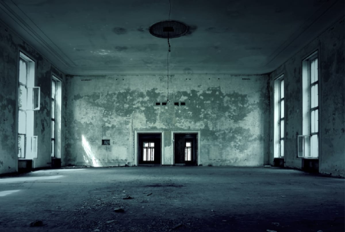 Mysterious Story of Haunted Mukesh Mills Mumbai