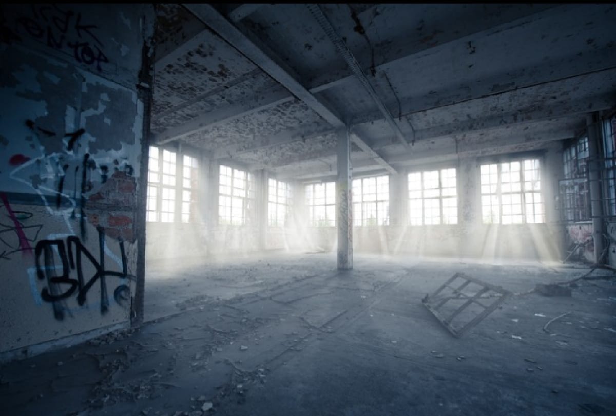 Mysterious Story of Haunted Mukesh Mills Mumbai