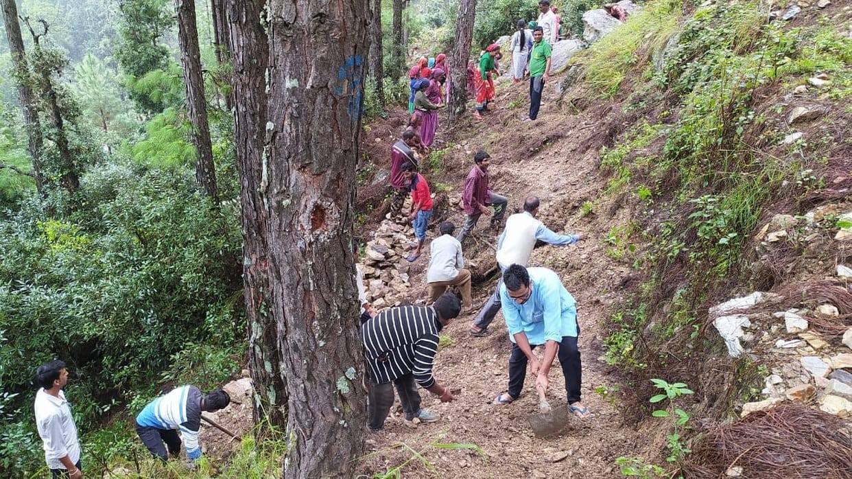 Villagers starts making the road themselves