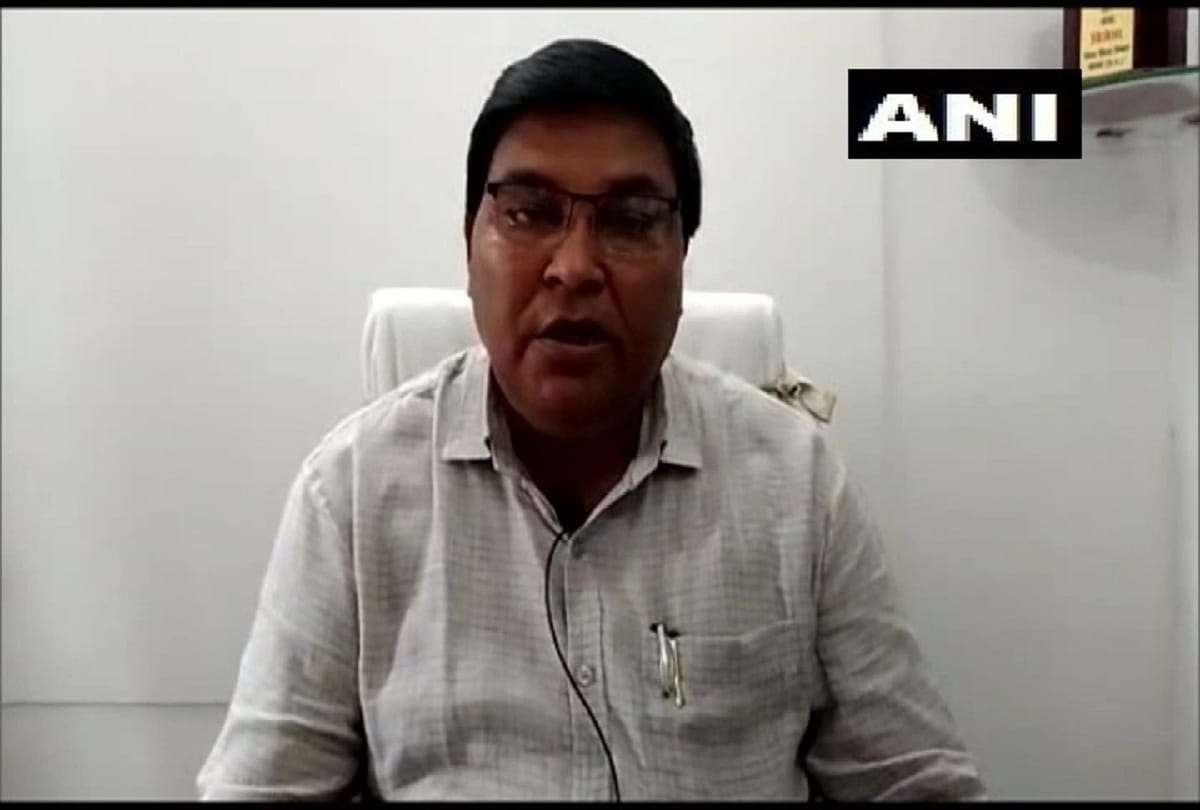 Chhattisgarh: A Teacher was allegedly found drunk administration suspended after video viral