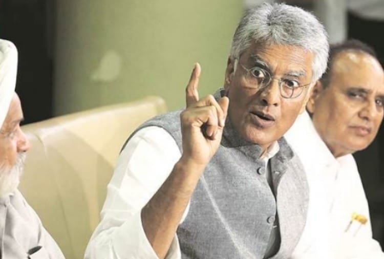 Sunil Jakhar said it is a bold decision to declare Charanjit Singh Channi as Punjab CM