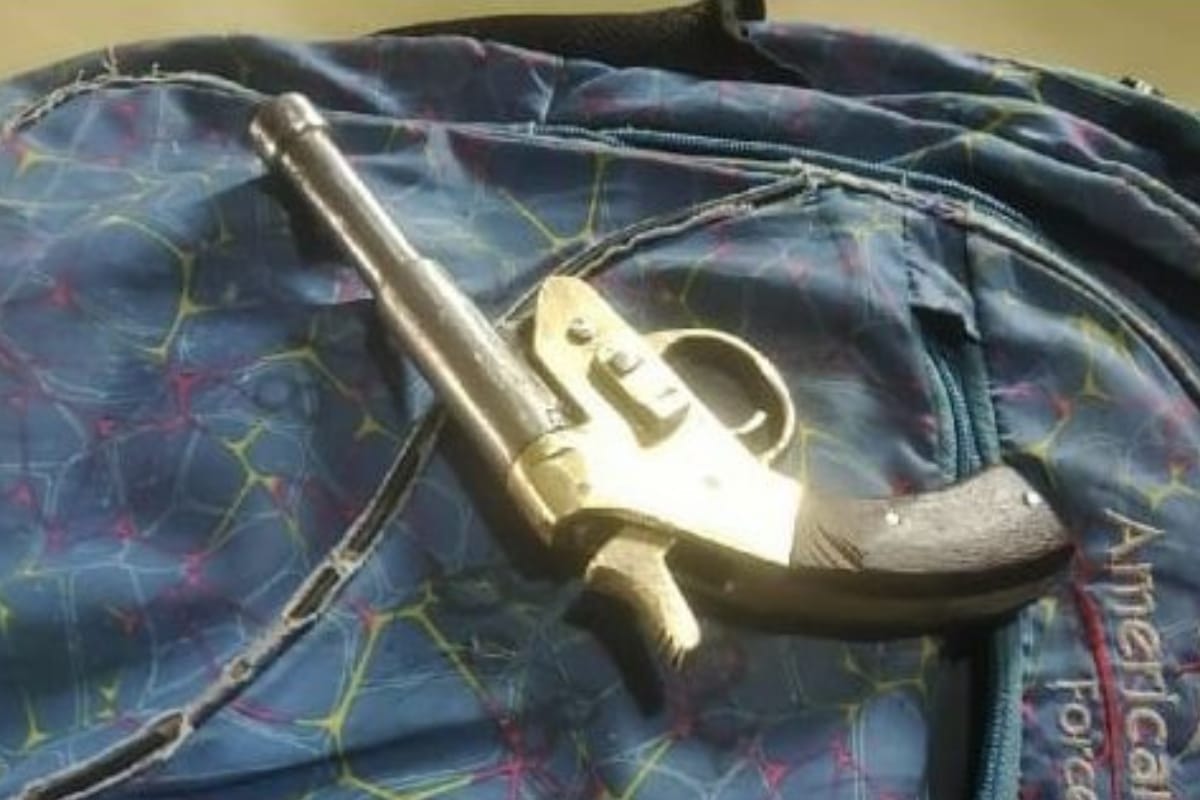 Two persons caught with pistol and cartridges in SSP random checking campaign in Meerut