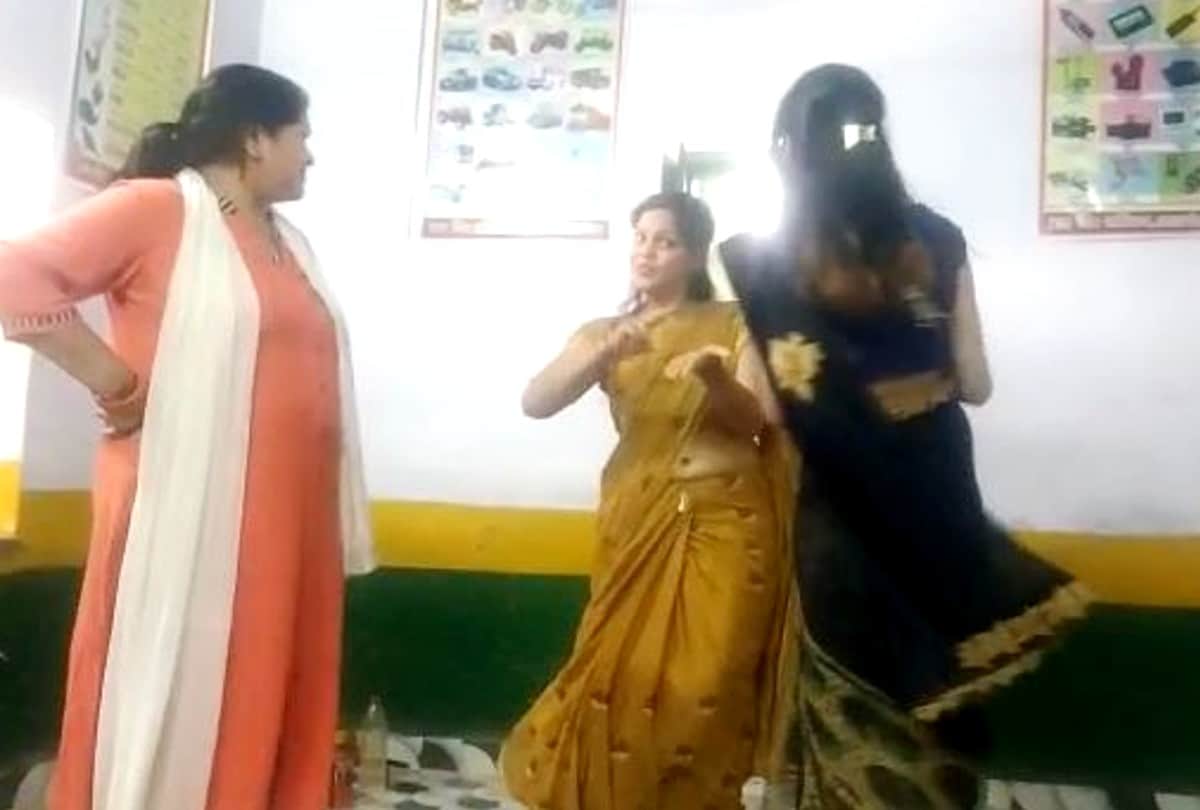 agra lady teacher dance video news: five lady teachers suspended for dancing in the school in agra