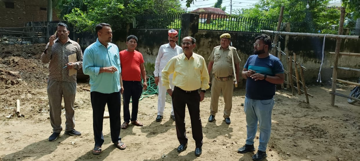 etawah news,Waterlogging and dirt in cowsheds