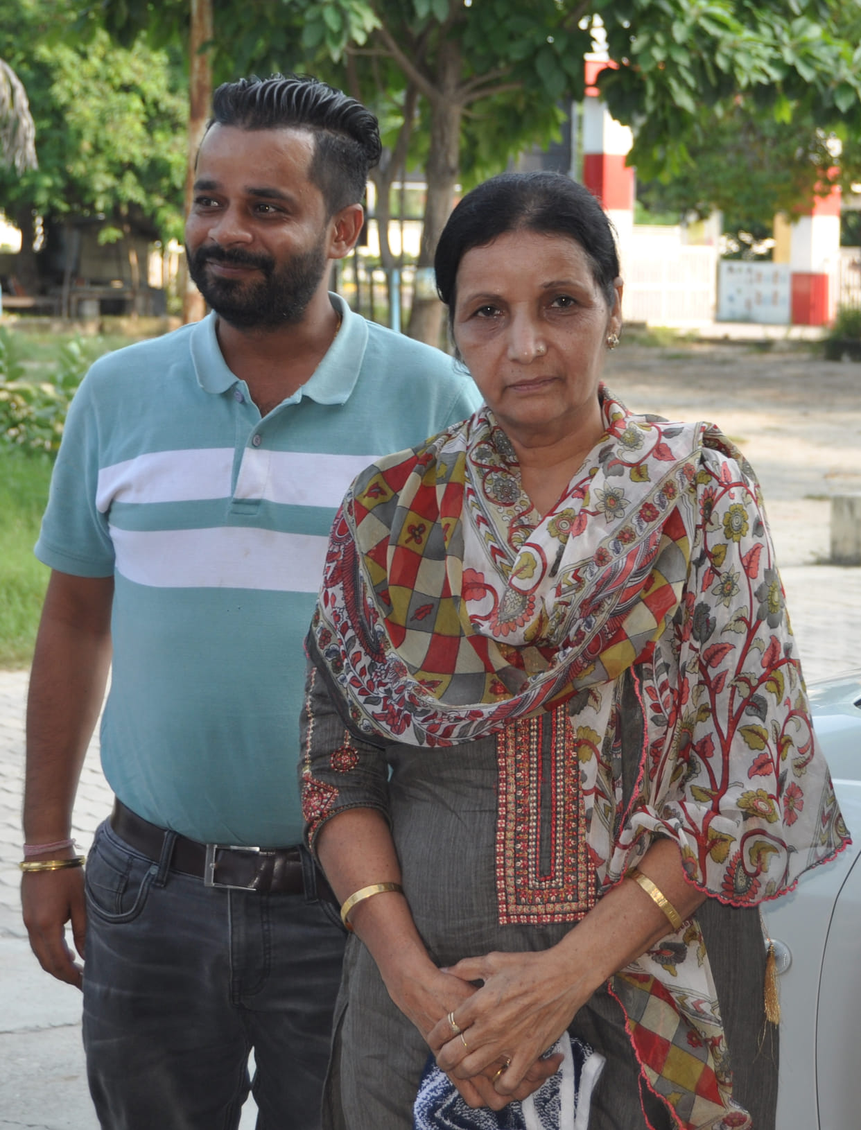 Naveen does not agree, now compete with Sarita