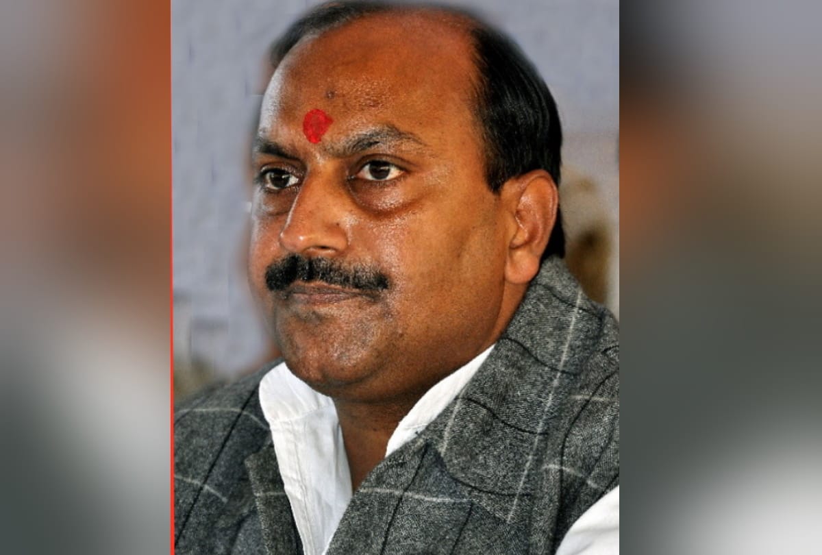Campierganj Assembly Election Politics revolves around Fateh Bahadur Singh