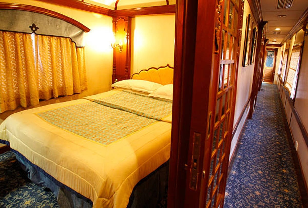 Special Trains: Luxury Train In India Ticket Price Journey Details in Hindi