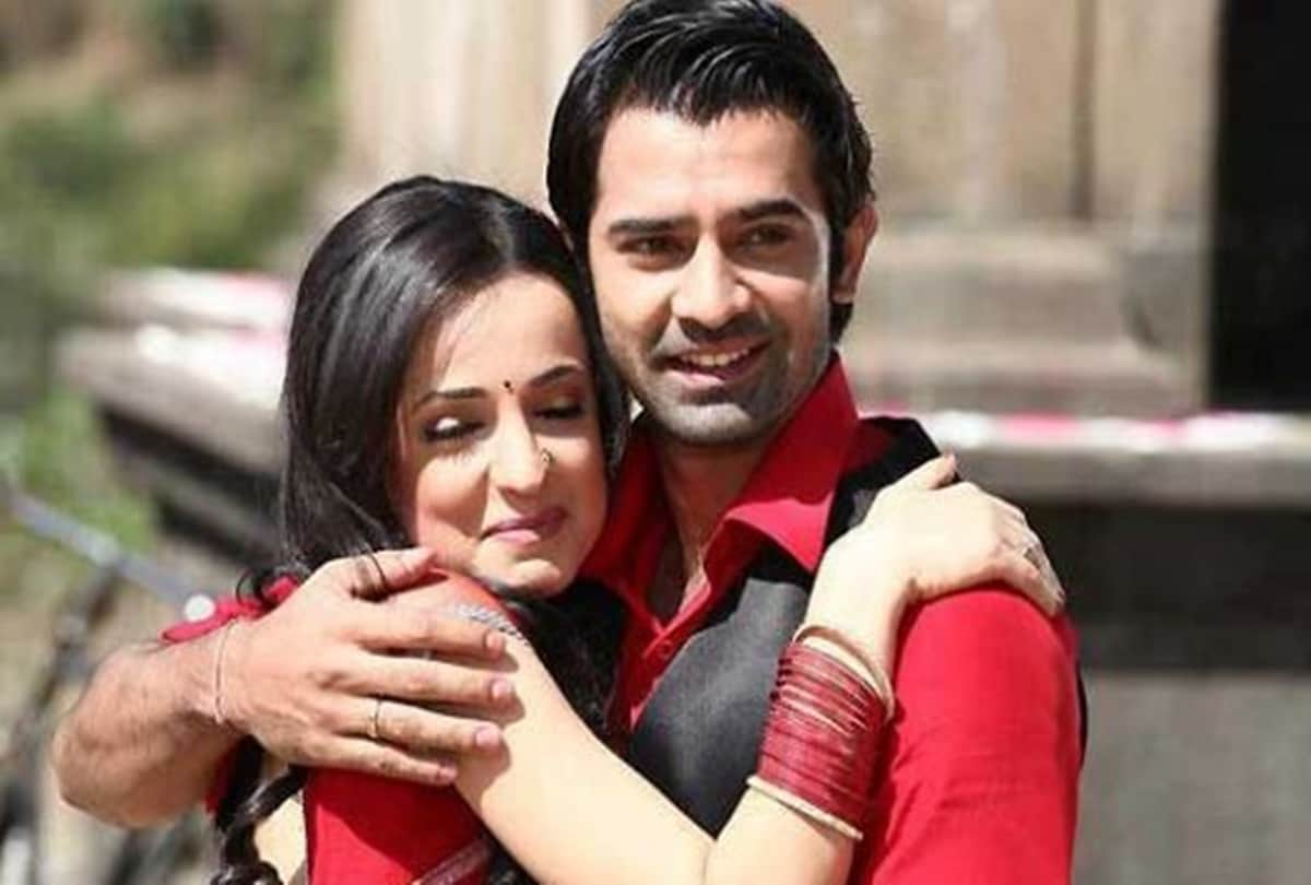 These tv couples on screen chemistry were loved by audience fans are waiting for their comeback