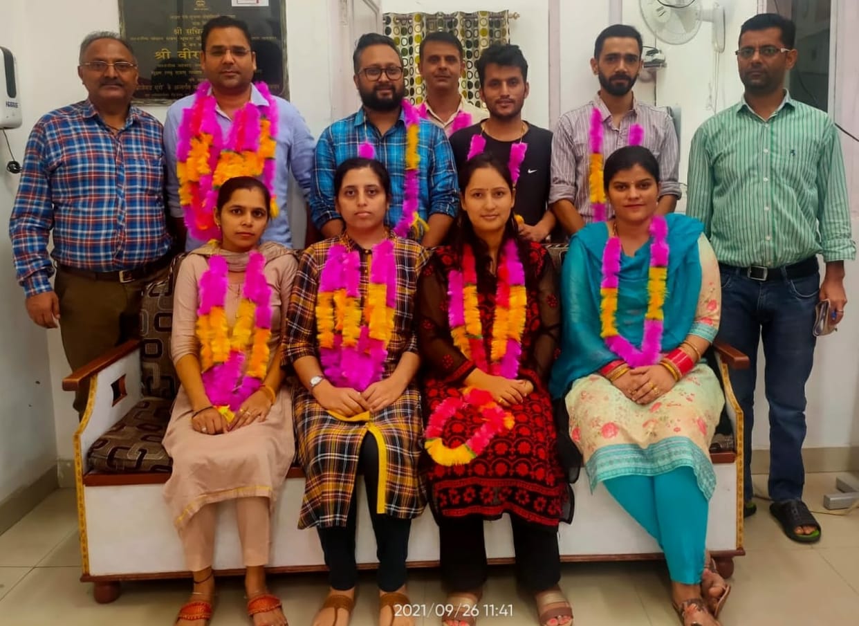 chitrsen elected president in rampur assocciation