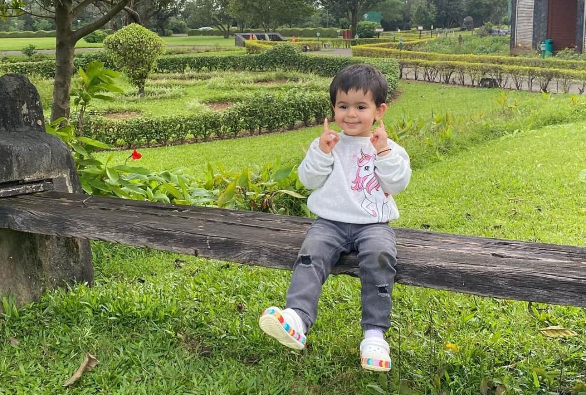 kapil sharma wishes anayra on daughters day shares adorable pictures on social media