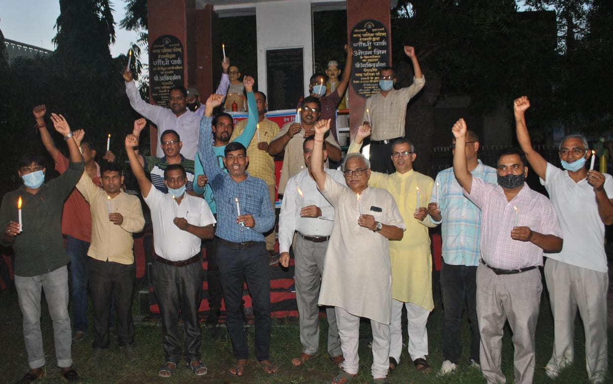 Secondary Teachers Association took out torch procession