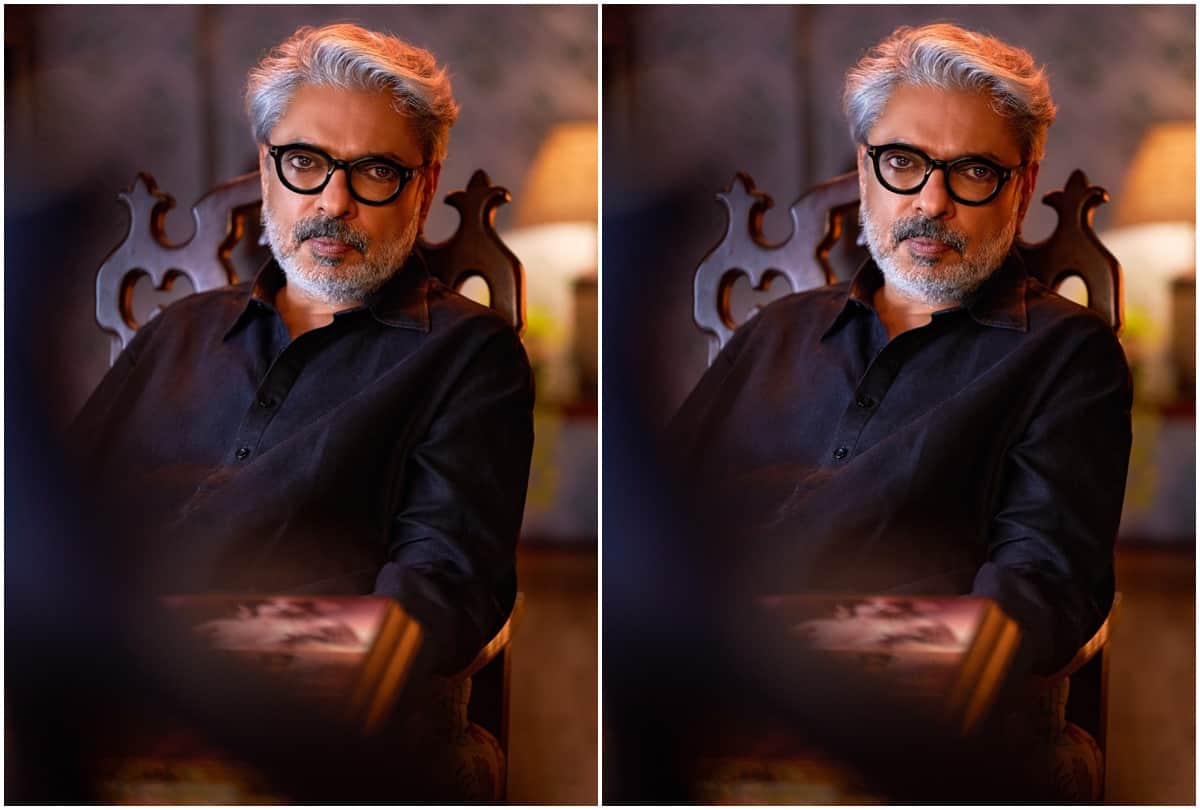 Sanjay leela bhansali is making his debut in digital world with Heera Mandi talked about the project at Netflix global event Tudum