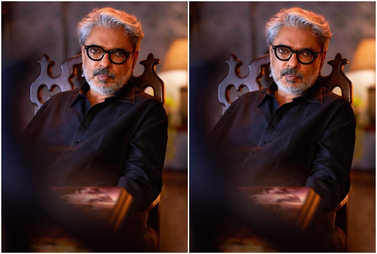 Sanjay leela bhansali is making his debut in digital world with Heera Mandi talked about the project at Netflix global event Tudum