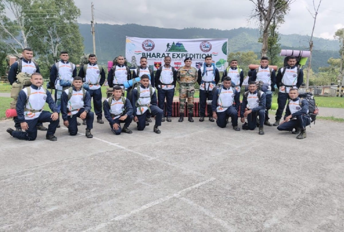 Army personnel will give message of cleanliness in nine days mountaineering expedition