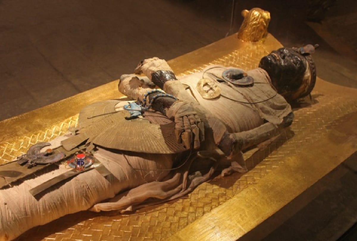 Mysterious Story of Egyptian Mummies Secret of King Tutankhamun tomb