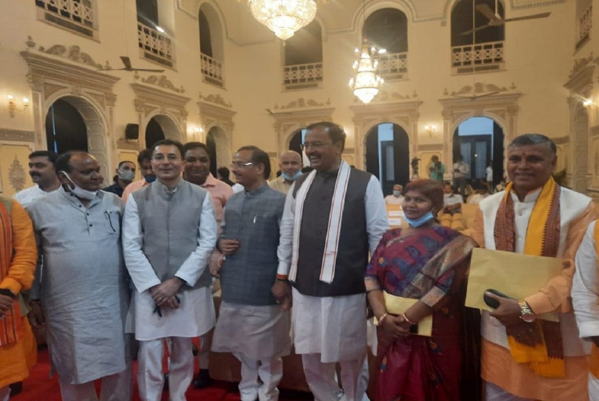 up cabinet expansion yogi adityanath strategy To Form Government In Upcoming Assembly Election In Uttar Pradesh Latest News Update