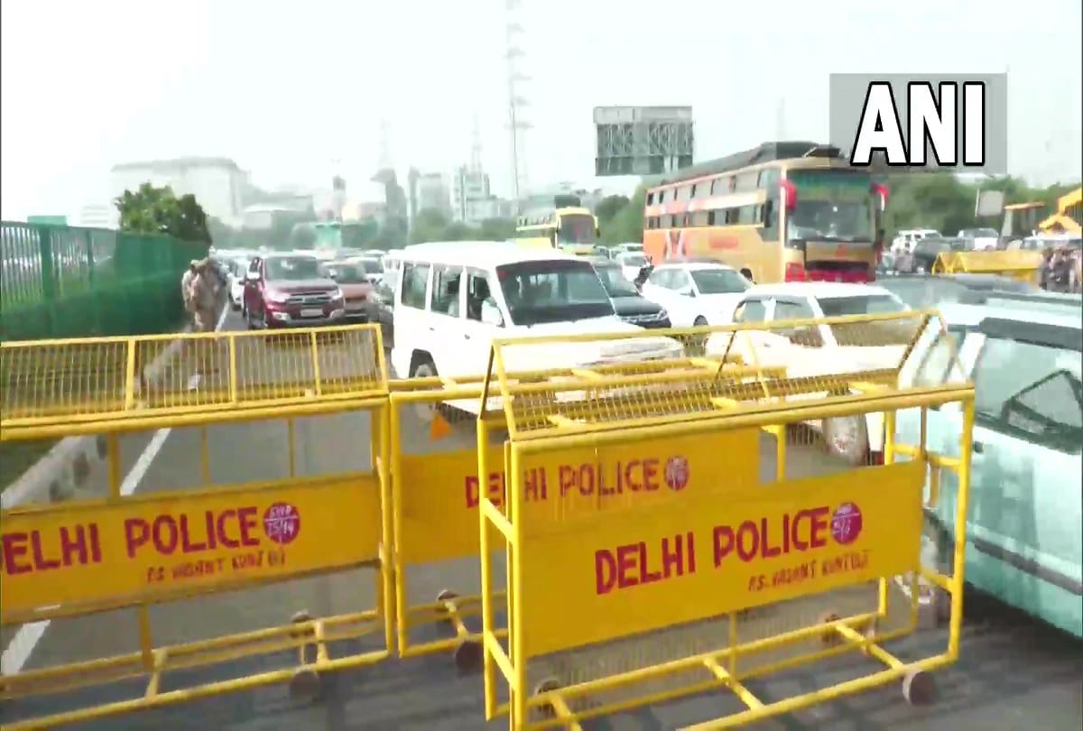 Heavy traffic jam on Delhi Gurugram Border amidst Bharat Band called by Farmers against three farm laws