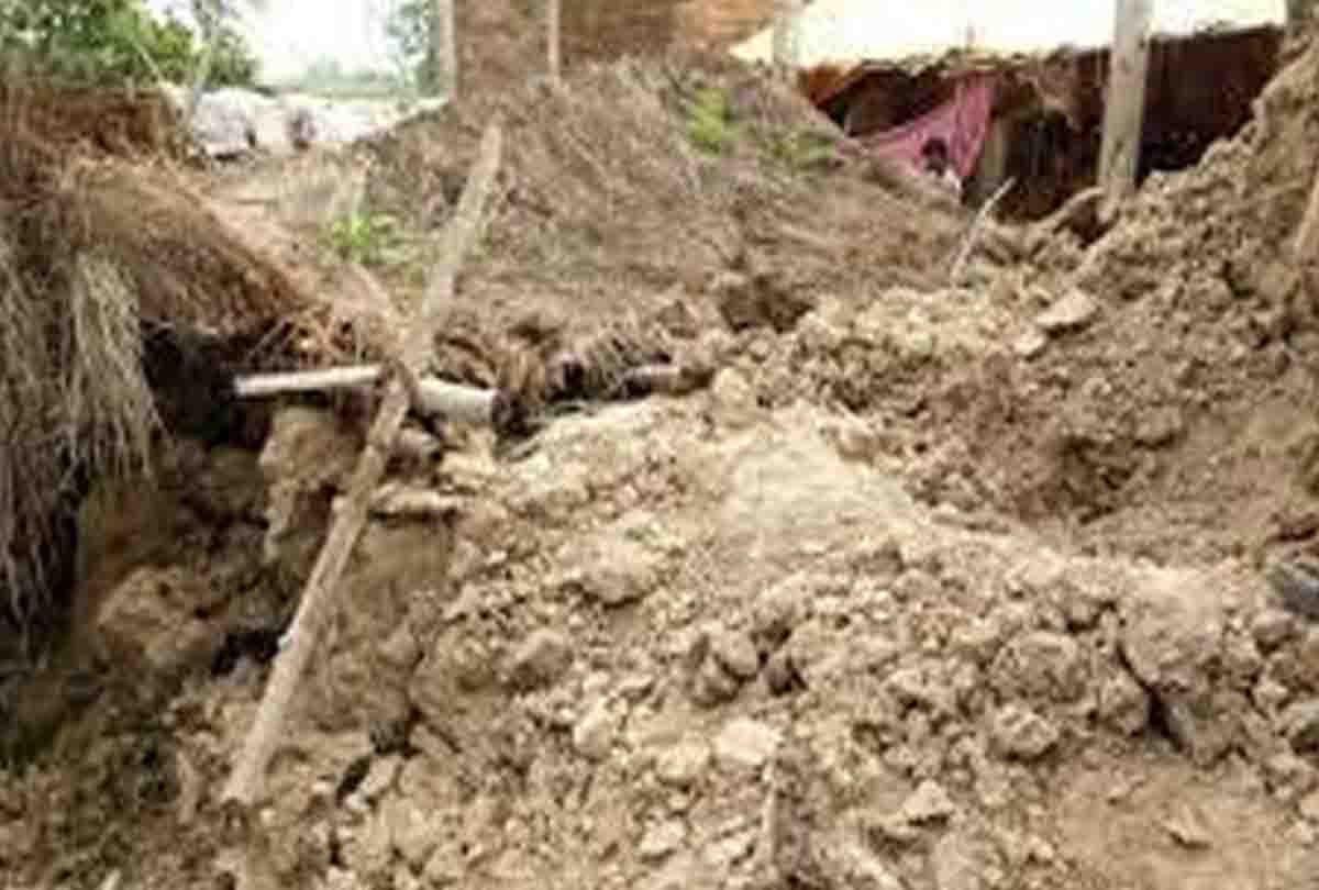 Hardoi: wall collapsed, student died after being crushed