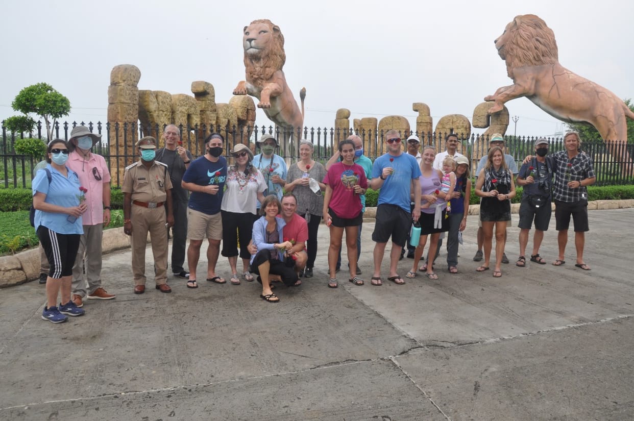 etawah news,Tourists saw safari under police protection