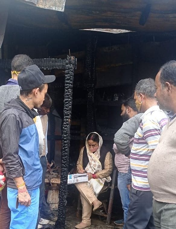 Shop Burn in Ranikhet