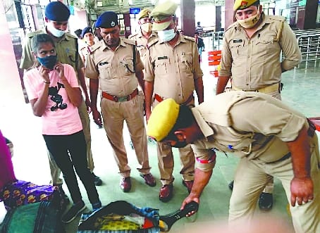 Bharat Bandh: GRP-RPF checked at the junction, force deployed