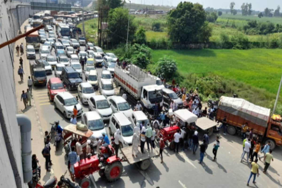 Bharat Bandh effect in western UP, somewhere ineffective, long que of vehicles on delhi meerut highway