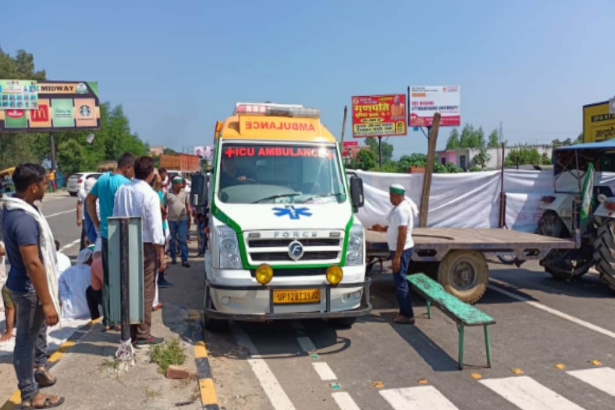 Bharat Bandh effect in western UP, somewhere ineffective, long que of vehicles on delhi meerut highway