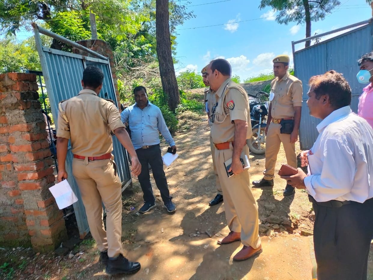 Sonbhadra: The manager was shocked to see the final warning written on the wall of the school