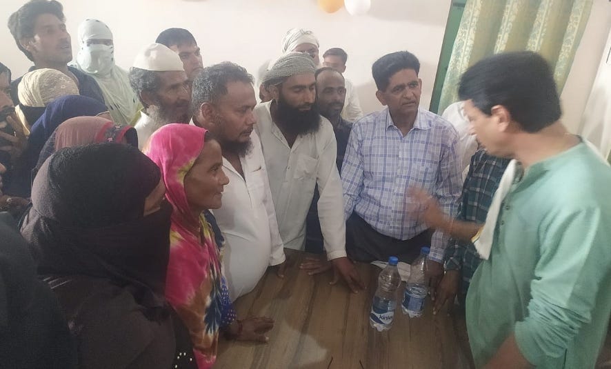 Opposition to the Gram Sabha secretary cutting off the names of the characters