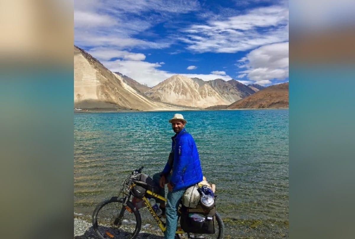 PU Chandigarh researcher Ravinder bishnoi leaves PhD in the middle and travels to 23 states by bicycle