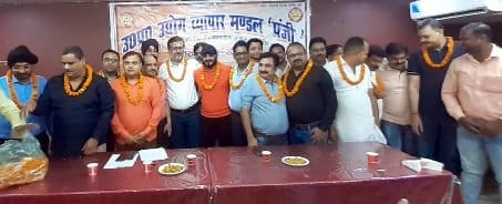 Traders soft target for government employees