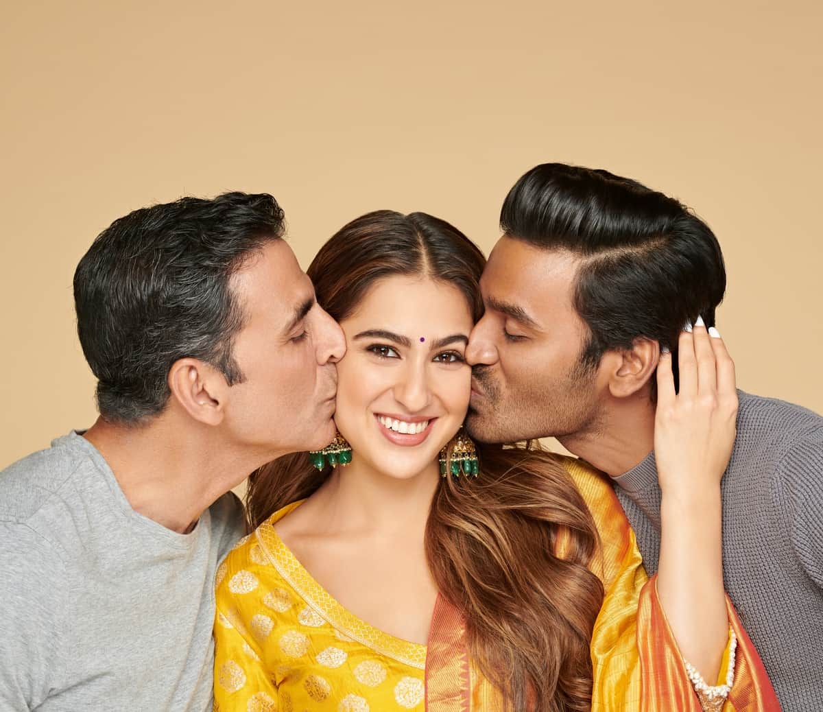 Sara Ali Khan posted a photo on Mahashivratri  trolls asked are you not ashamed to do such a thing as a Muslim