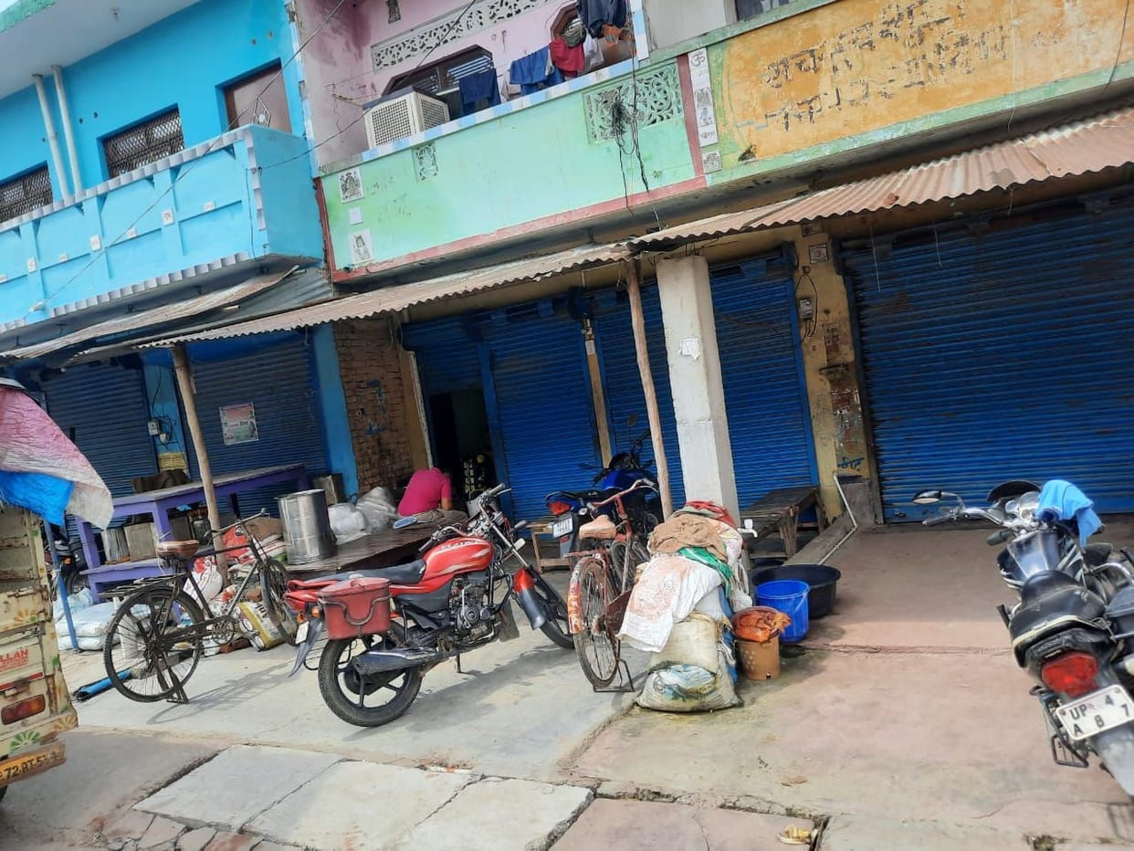 Markets remained closed in protest against registration of case against Pramod and Mona