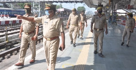 Amritsar-Kolkata Durgiana Express ran late by ten hours