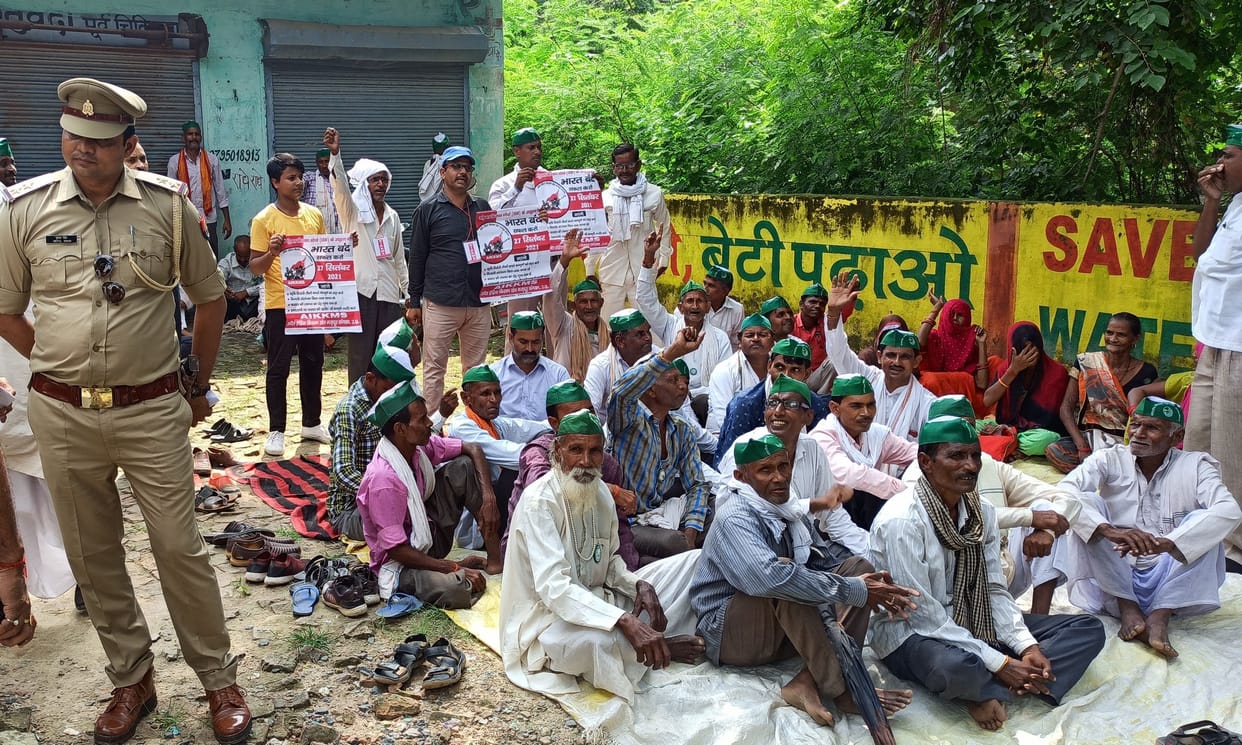 Markets remained open, Bharat Bandh did not show effect, BKU leaders remained under house arrest